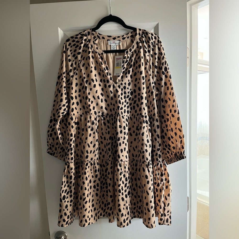 NWT Vineyard Vines Tiered Dress M